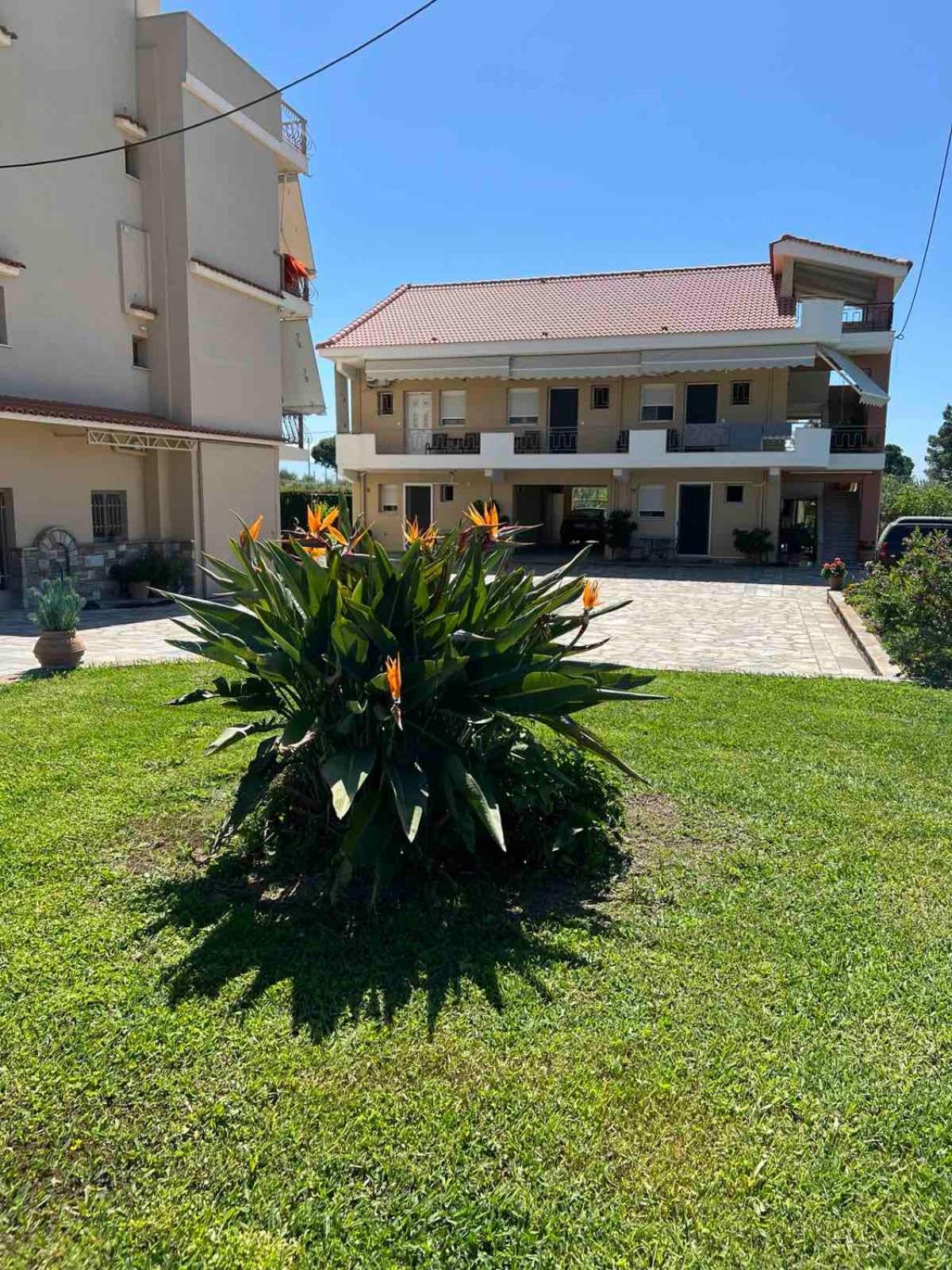 Flo'S Apartments Missolonghi Экстерьер фото